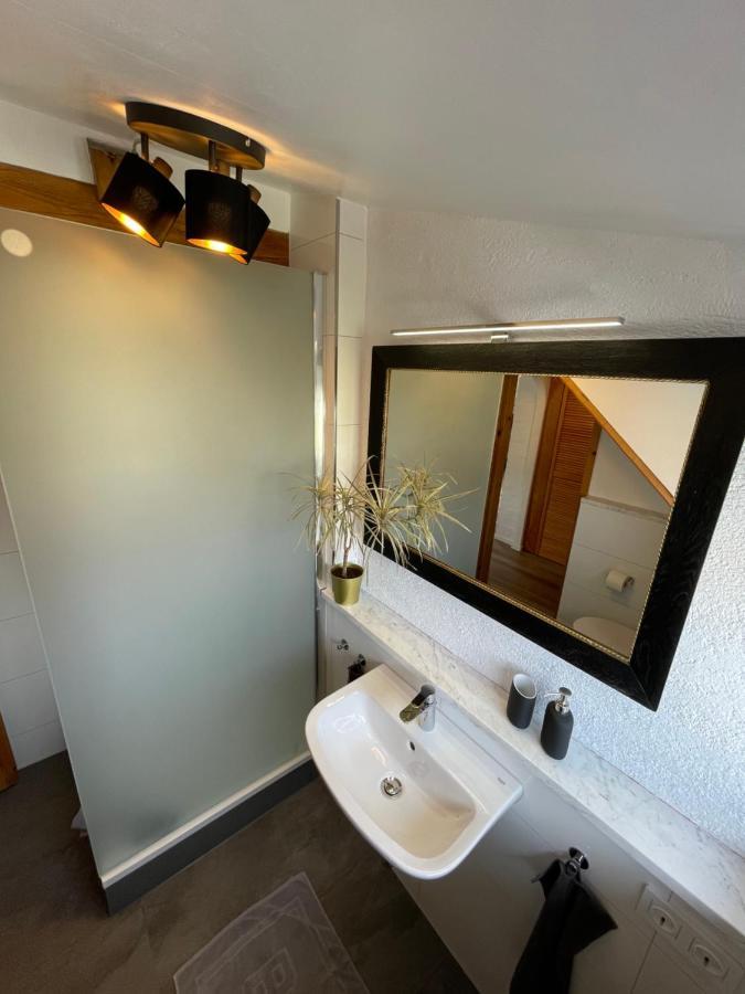 Ferienwohnung Schneider ฟรีดริชส์ฮาเฟน ภายนอก รูปภาพ